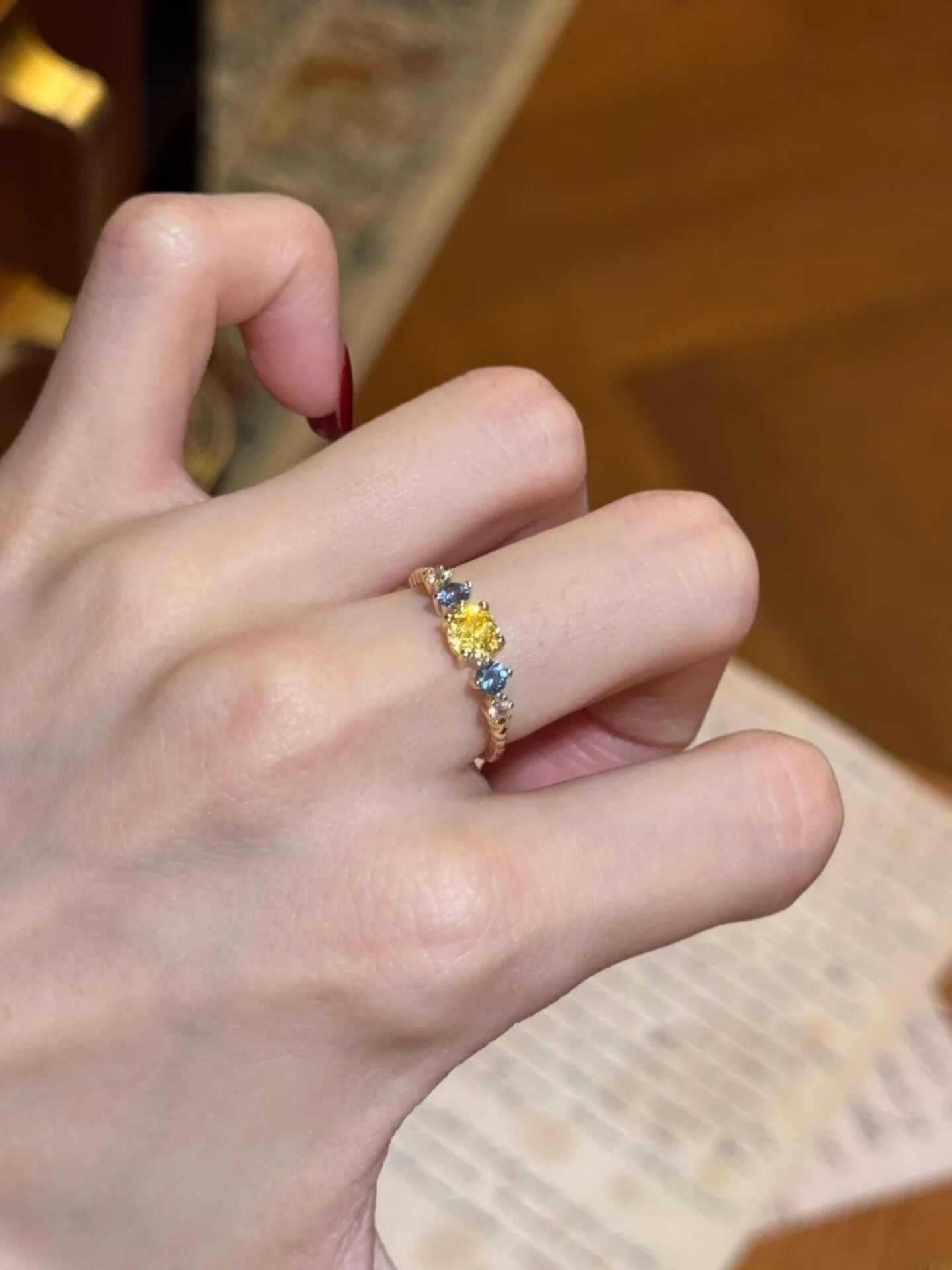 Zircon Simple Female Opening Adjustable Index Finger Light Luxury Rings
