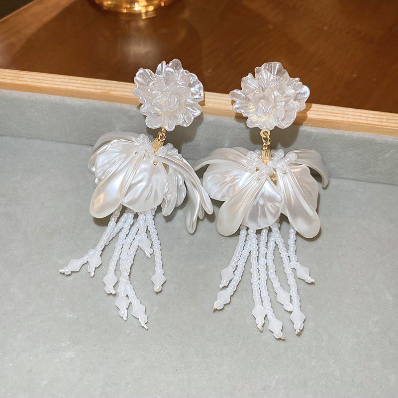 Dopamine Vacation Style Sier Needle Bead Flower Delicate Indie Earrings