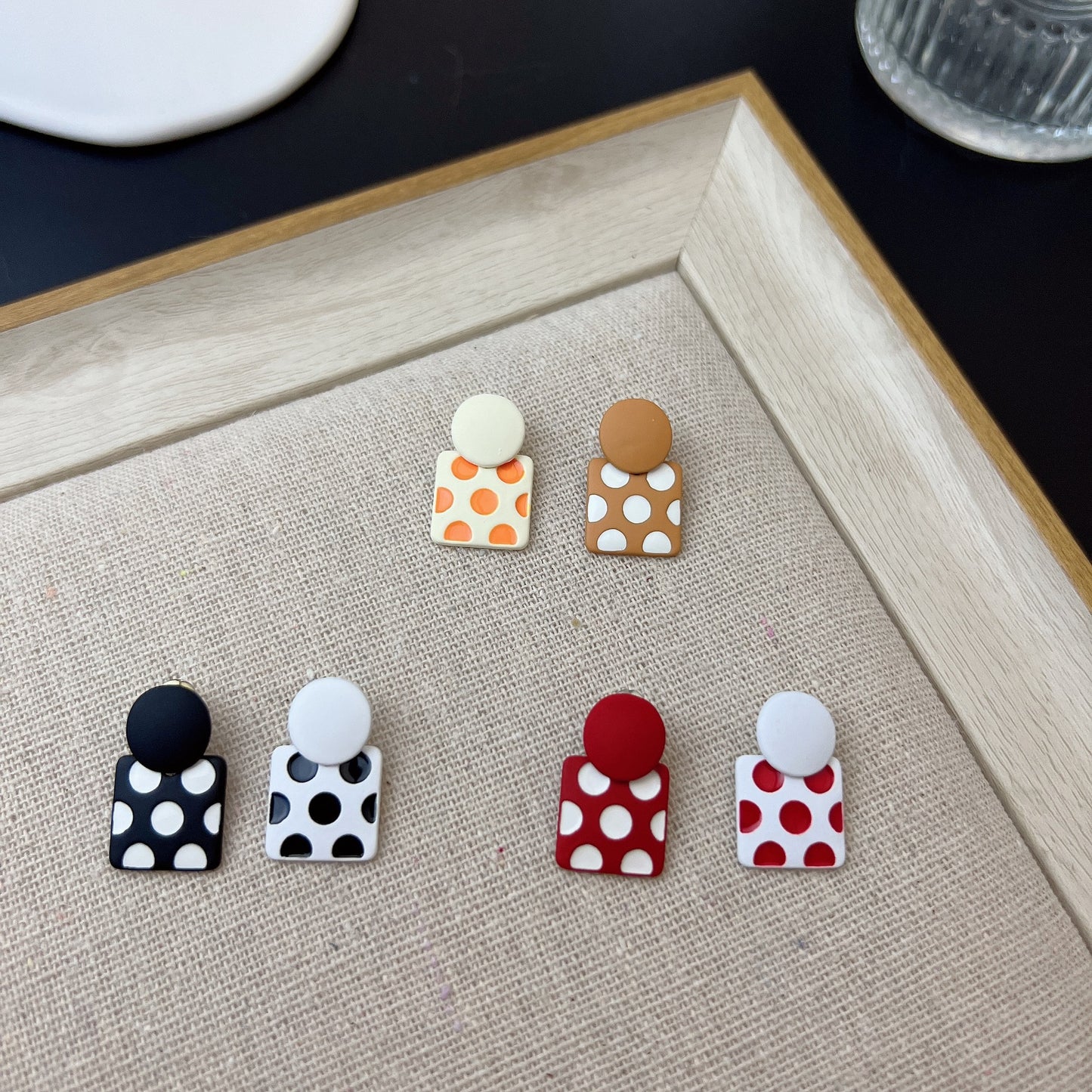 Women's Sier Needle Retro Cute Geometric For Trendy Contrast Color Earrings