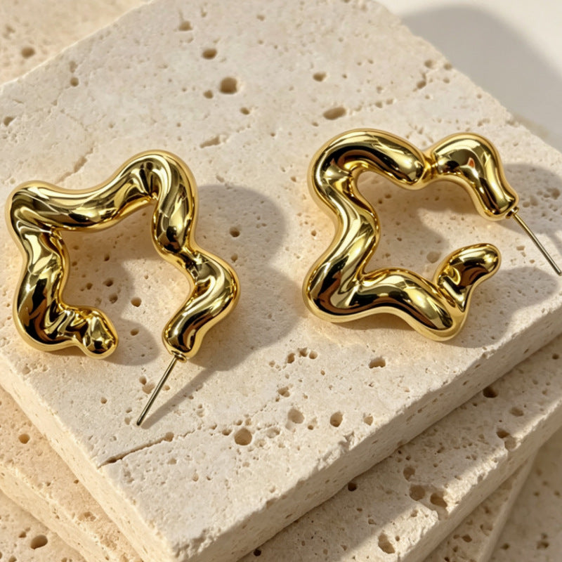 Women's Simple Cold Style Line Wave Affordable Earrings