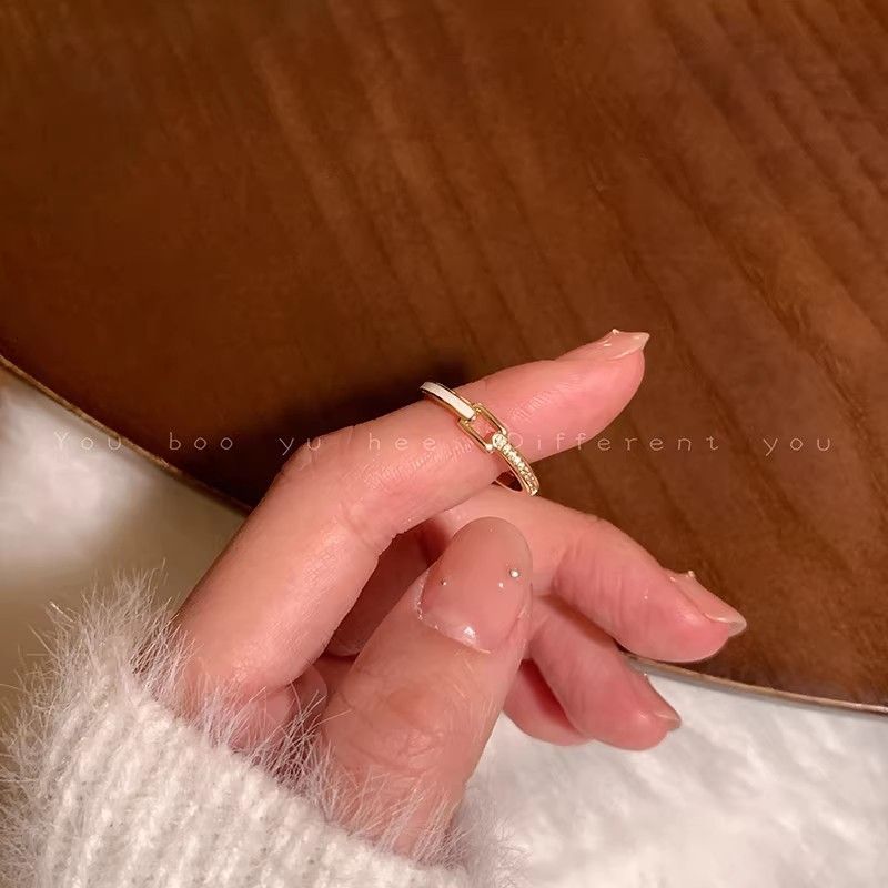 Zircon Simple Female Opening Adjustable Index Finger Light Luxury Rings