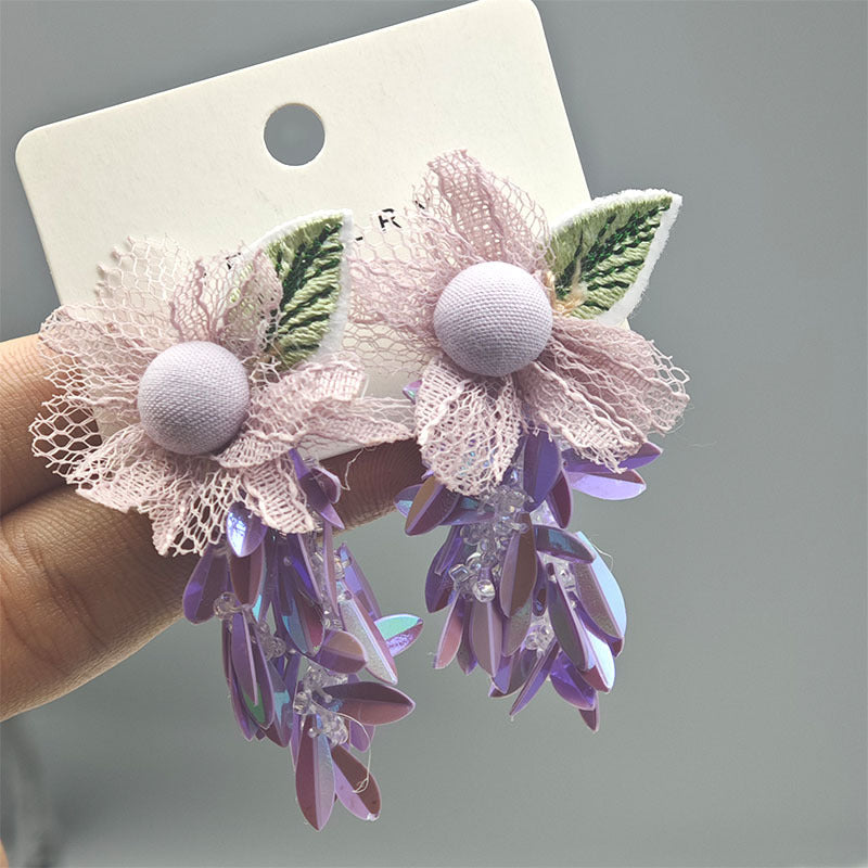 Women's Sequined Flower Tassel Fashion Sweet Personality Colorful Beads Stud Earrings