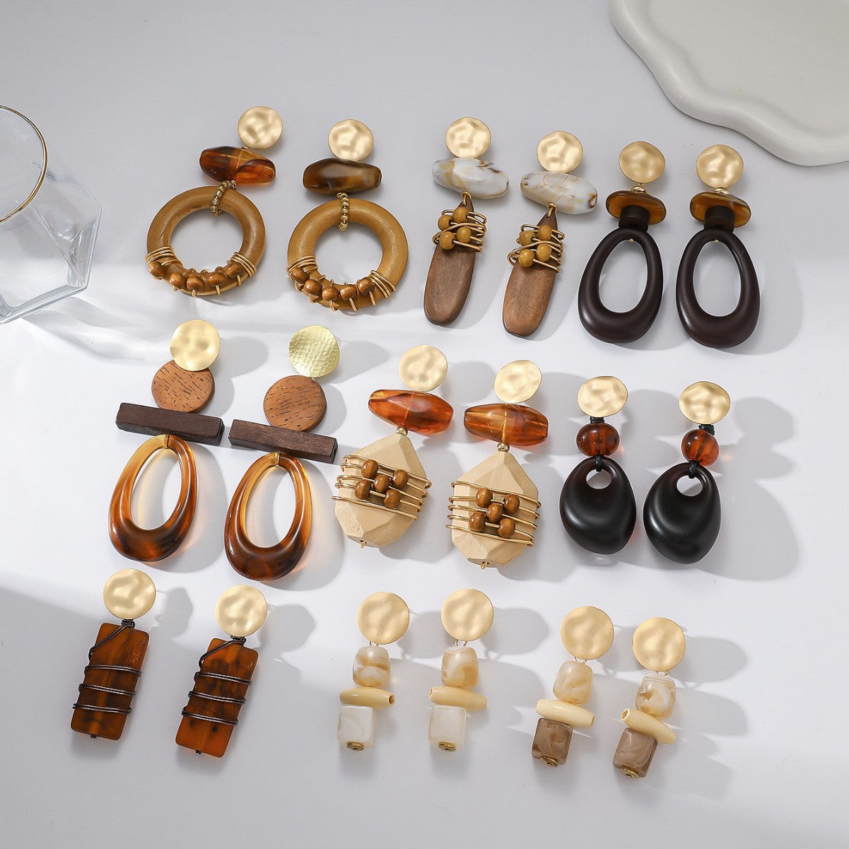 Women's Coffee Color Stitching Geometric High-grade Light Luxury Minority Rings