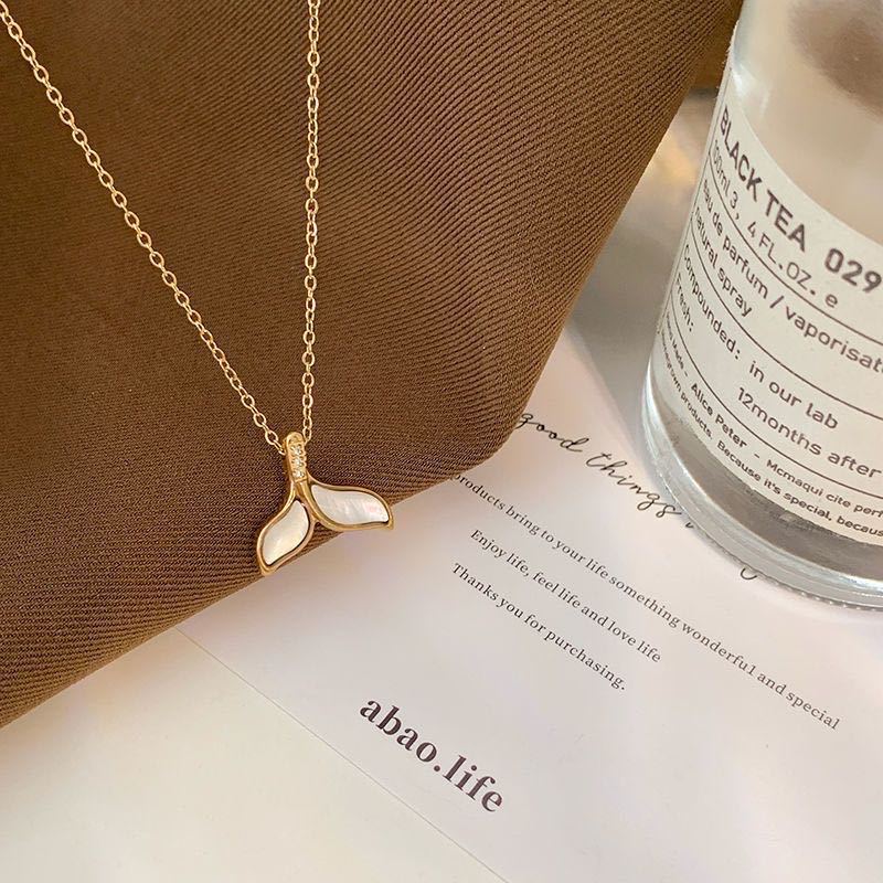 Shell Fishtail Light Luxury Minority Clavicle Chain Necklace