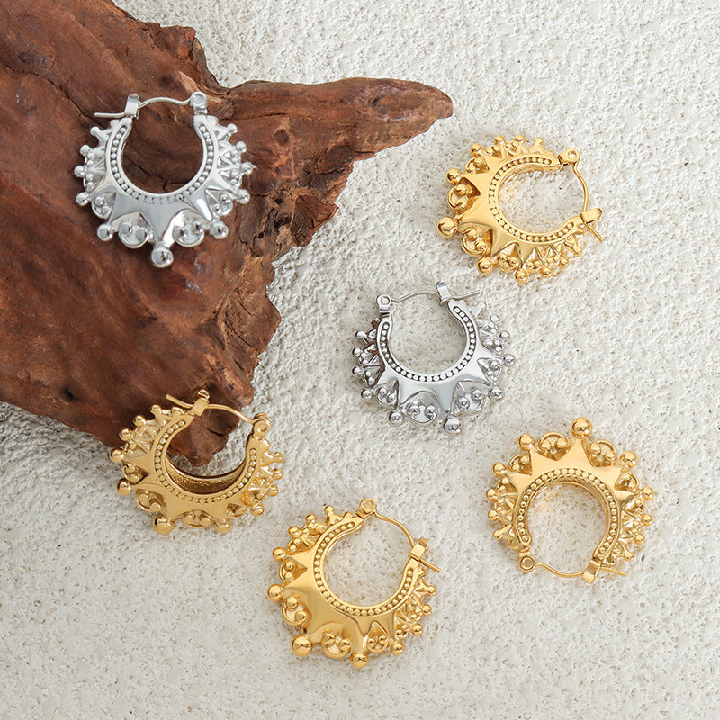 Antique Style Artistic Design Crown Steel Ball Stitching Earrings