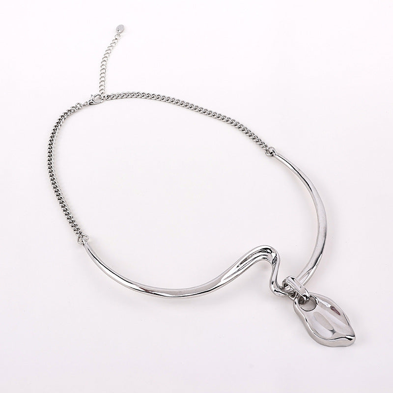 Lava Chain Hip Hop Cuban Link Irregular Personality Leaves Clavicle Necklace