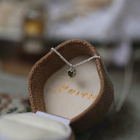 Green Zircon Light Luxury Clavicle Chain Necklaces