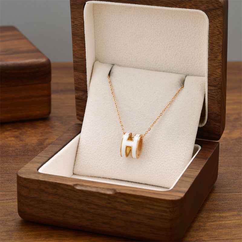 Titanium Steel Female Niche Simple Temperament Clavicle Pendants