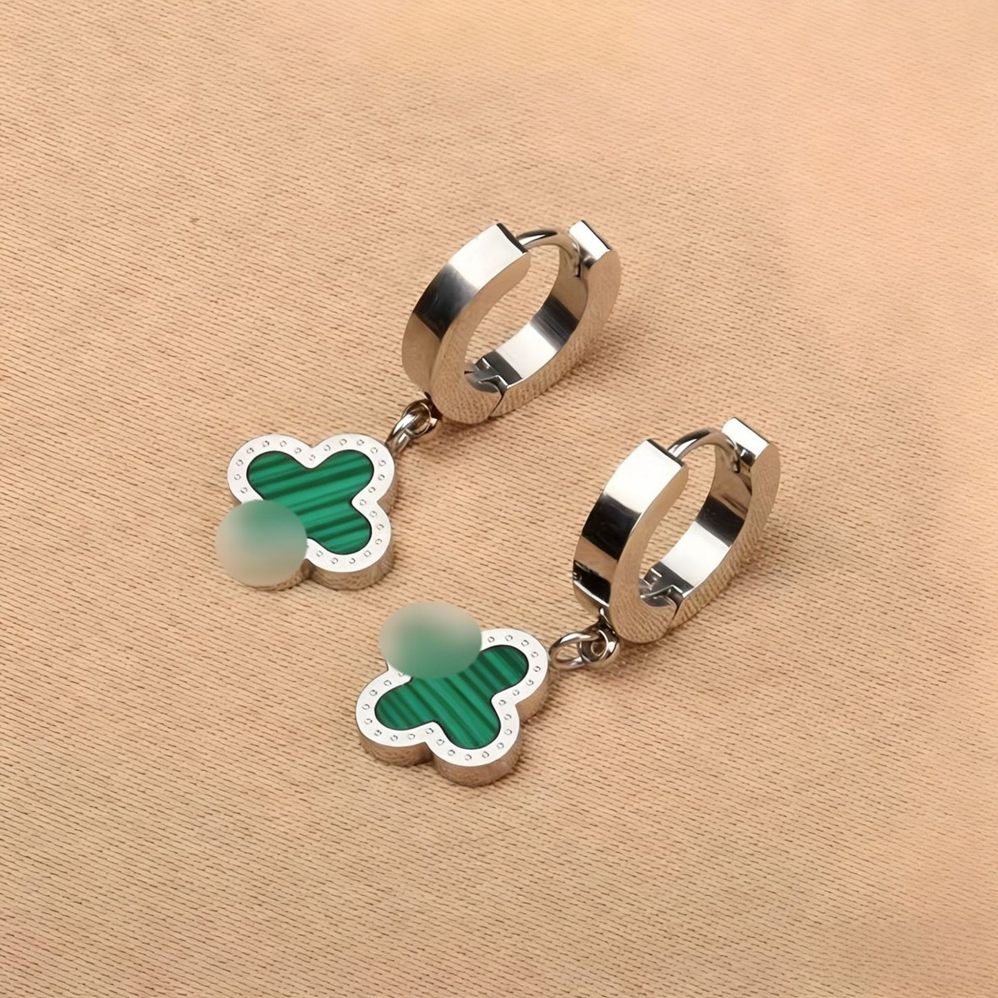 Lucky Four-leaf Clover Titanium Steel Gold Plating Fashion Earrings