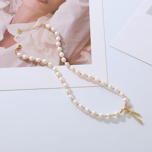 Women's Natural Freshwater Pearl Sweater Chain Elegant Light Necklaces