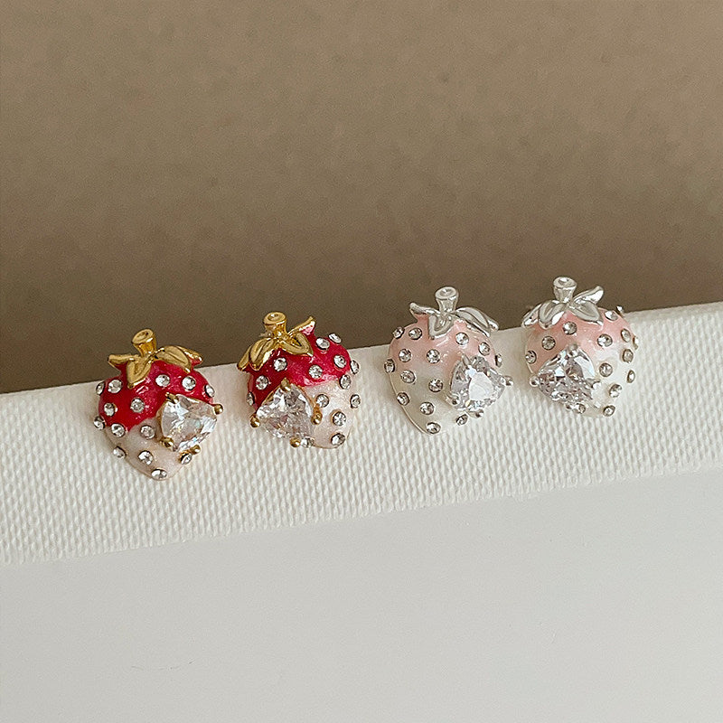 Sweet Elegance Drip Strawberry Loving Heart Zircon Female Design Sense Stud Earrings