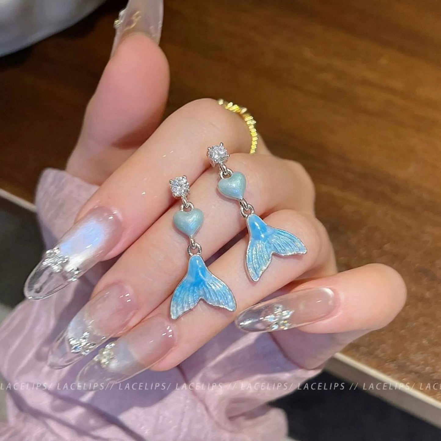 Women's Elegant Mermaid Color Series Fishtail Love Heart Design Light Luxury Earrings
