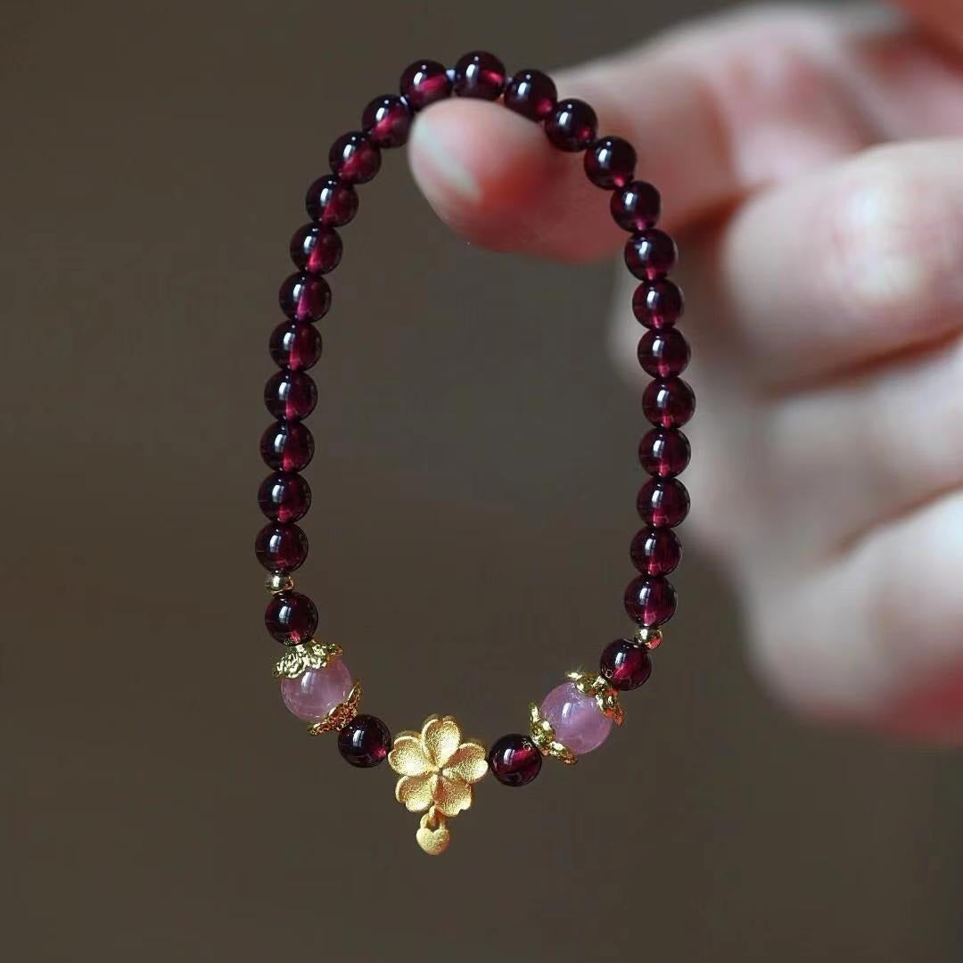 Women's Gilded Peach Blossom For All Match Special Interest Light Luxury Bracelets