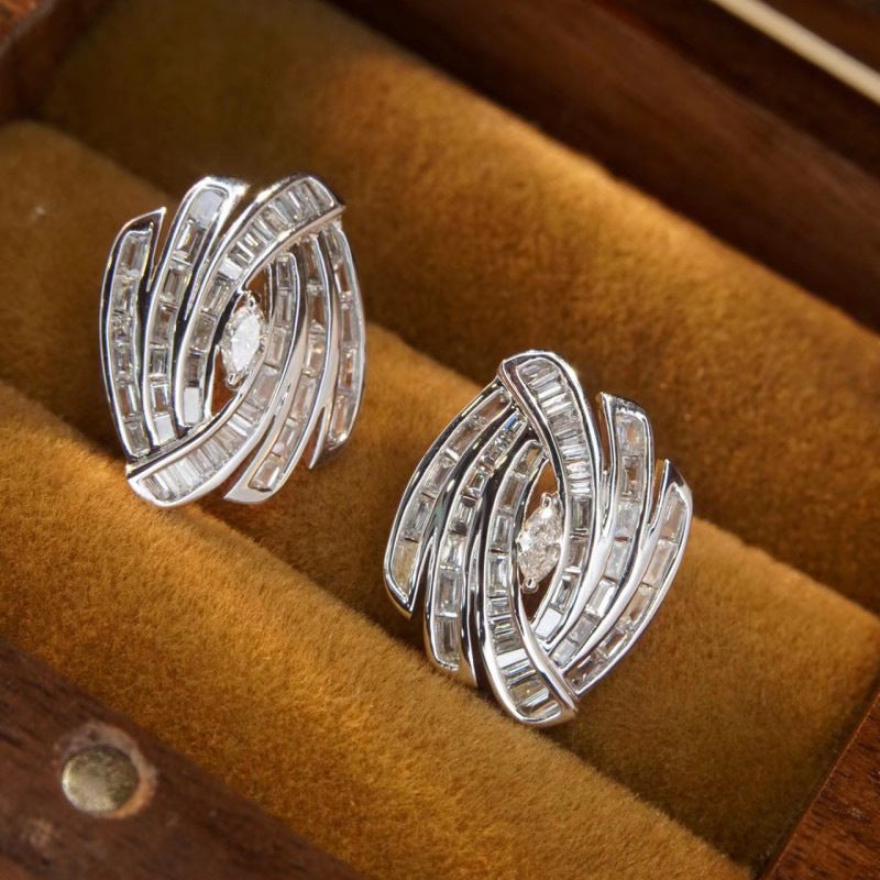 Women's Unique Ear Square Elegant Generous Commuter Rings