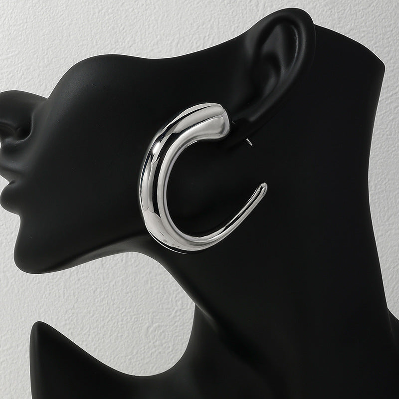 Women's Retro High Sense Ear Fashion Simple Earrings