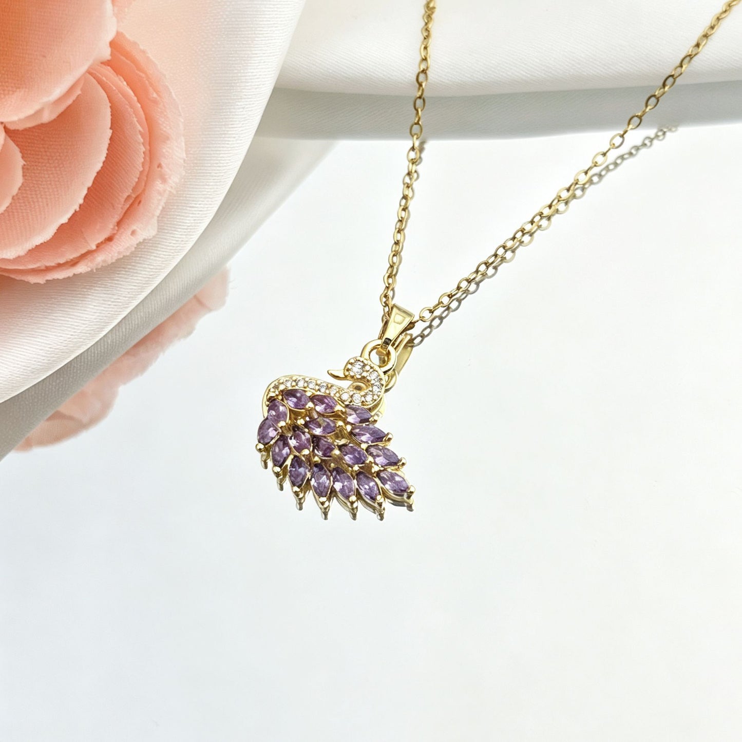 Women's Swan Light Luxury High-grade Clavicle Chain Elegant Necklace