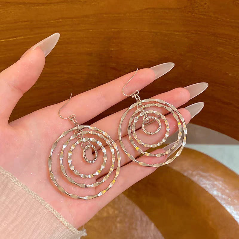Round Thread Eardrop Female Cold Style Cool Sister Series Earrings