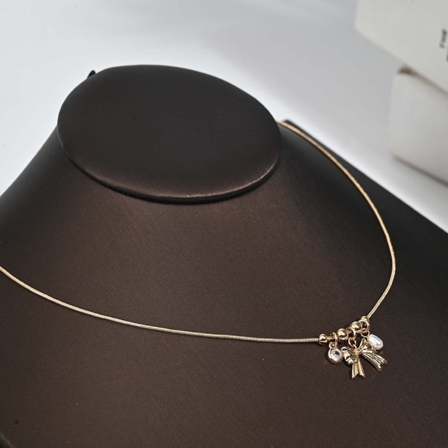 Bow Pearl Rhinestone Sweet Light Luxury Necklaces