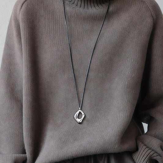 Black Rope Long Exquisite High-grade Sweater Chain Light Luxury Minority Necklace
