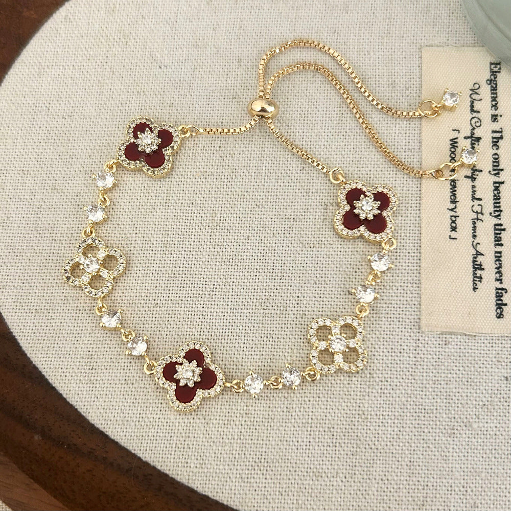 Women's Inlay Fritillary Four-leaf Flower Pull-out Light Luxury High-grade Bracelets