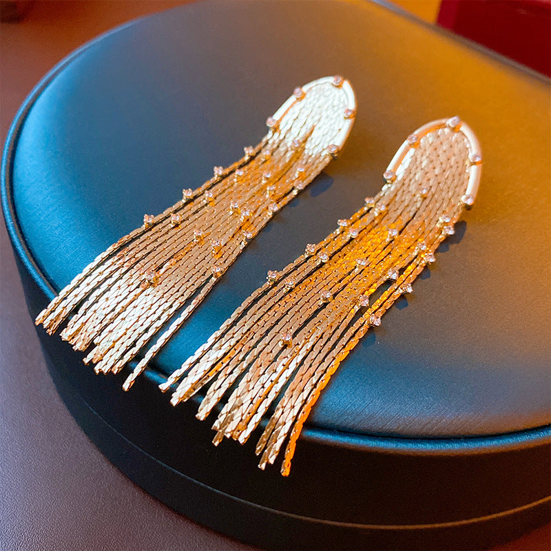 Zircon Letter Long Light Luxury High-grade Fashion Simple Earrings