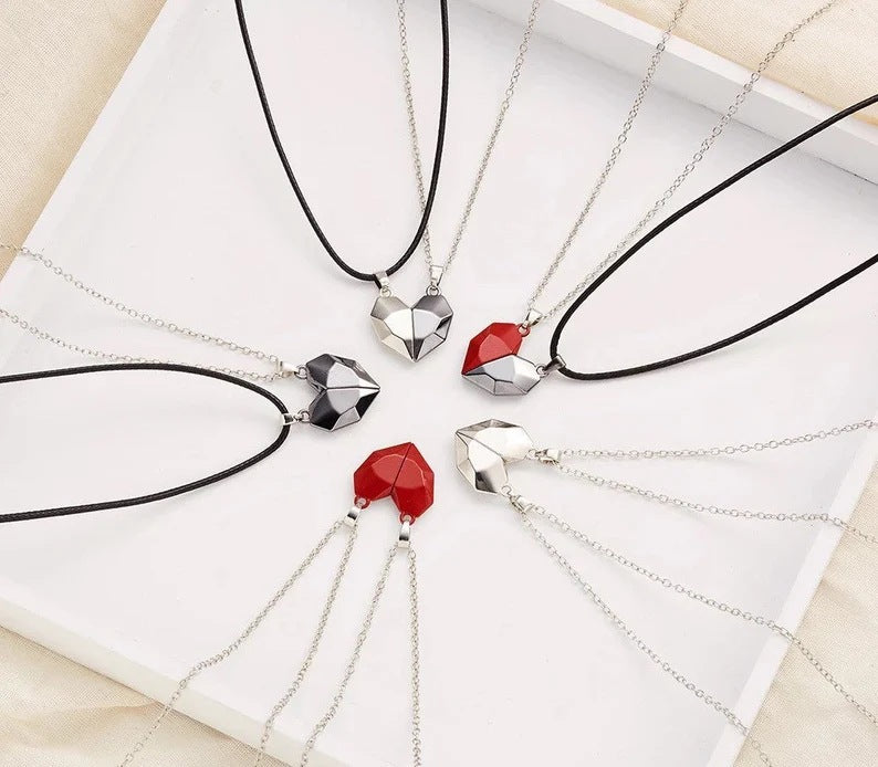 Women's Stone Heartbreak Clavicle Chain Heart Couple Necklaces