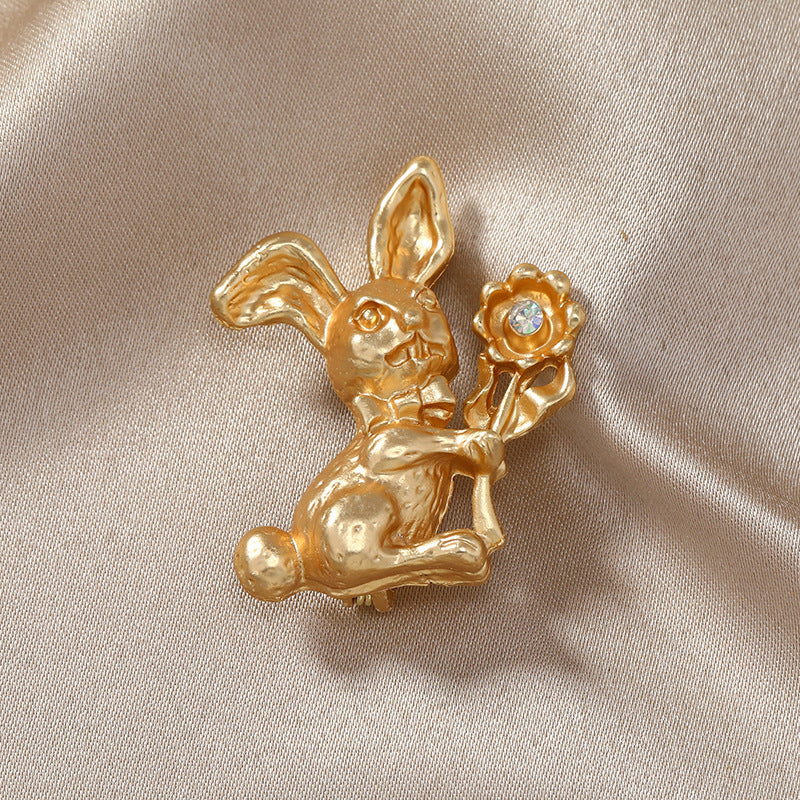 Rabbit Brooch Retro Animal Pin Cute Female Bag Brooches