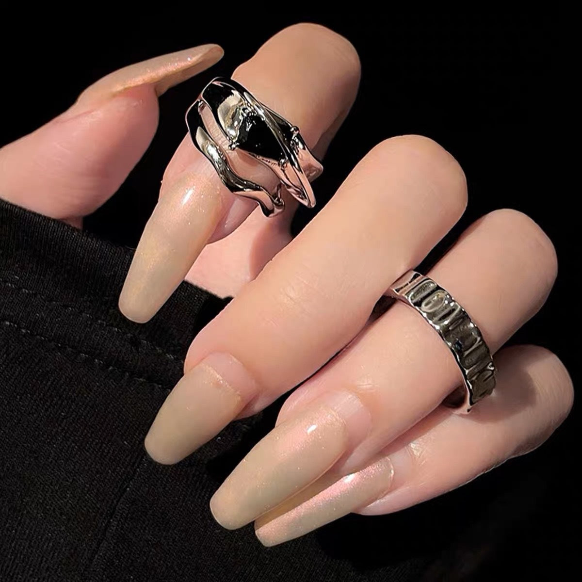 Geometric Wave Female Dark Design Fashion Personality Affordable Luxury Rings