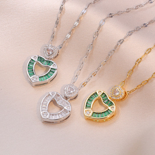 Female Niche Design Love Emerald Rhinestone Trendy Titanium Necklaces