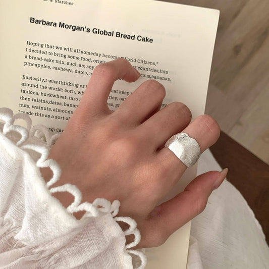 Women's Brushed Personalized Design Style High-grade Tin Foil Pleated Rings