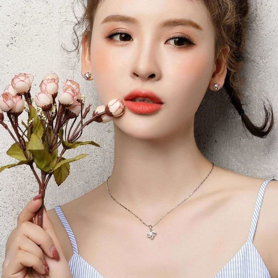 Imitation Moissanite Female Clavicle Chain Gift Necklaces