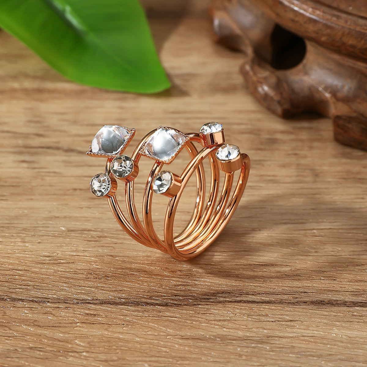 Crystal Gemstone Exaggerated Main Spring Original Ring