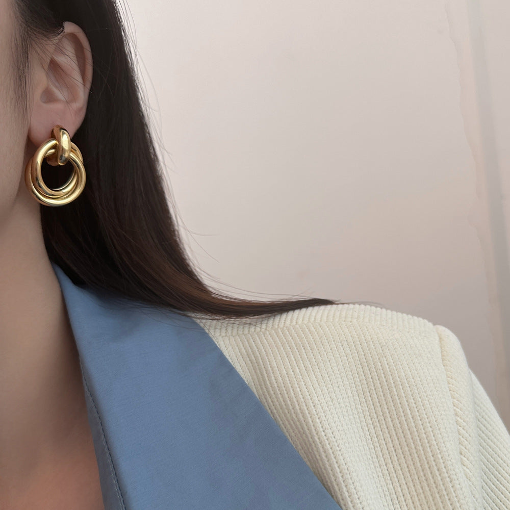 Exaggerated Geometry Female Style Alloy Winding Twist Retro Stud Earrings