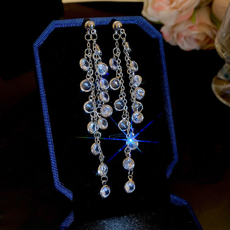 Korean Style White Zircon High-grade Simple Personalized Design Sense Earrings