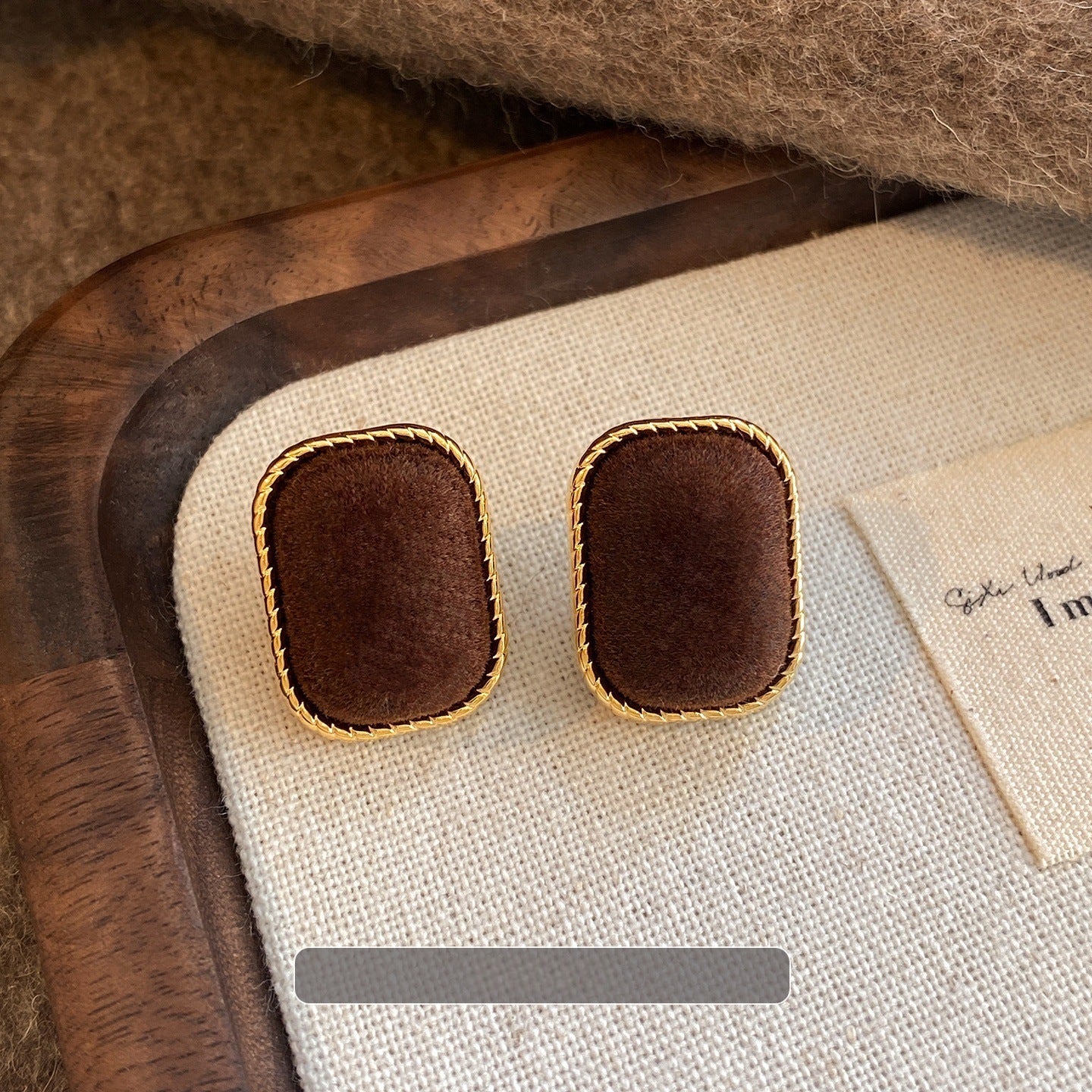 Women's Retro Brown Square Veet Light Luxury High-grade Niche Stud Earrings