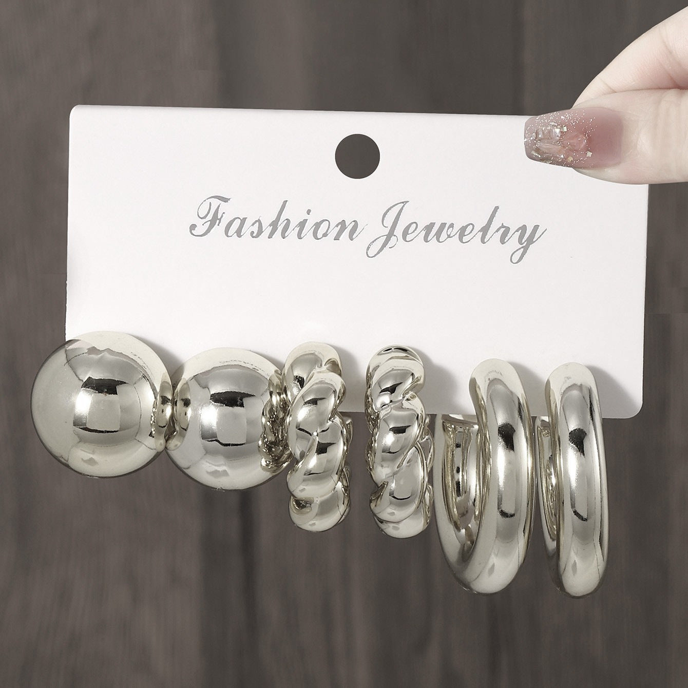 Women's Gold Geometric Fashionable High Sense Combination Earrings