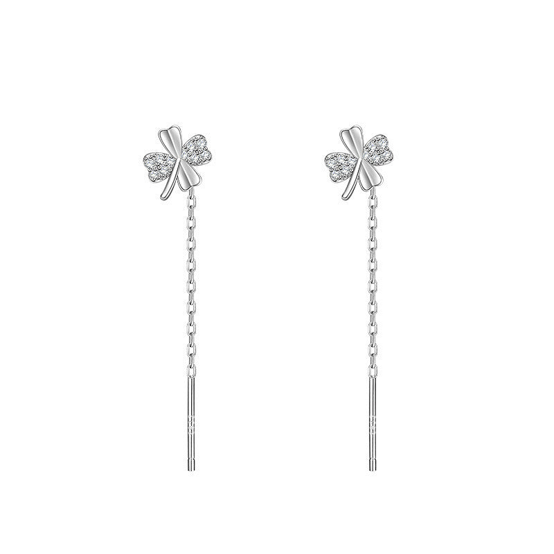 Women's Sier Clover Lines Trendy Sweet Niche Short Earrings