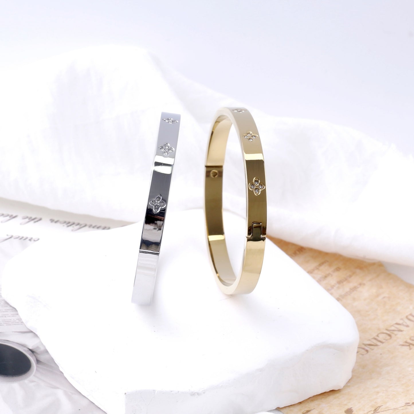 Waterproof Titanium Steel Starry Gold-plated Versatile Bracelet