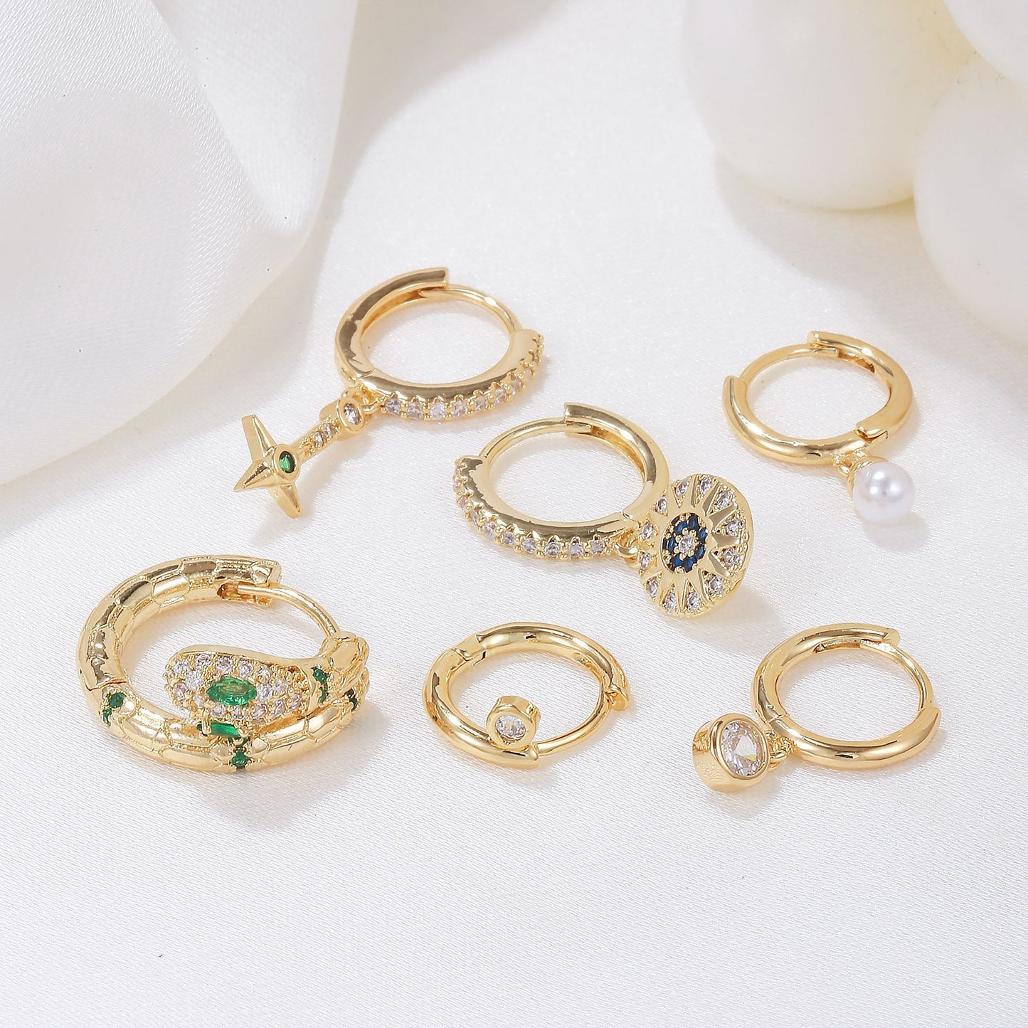 Women's Fashion Color Micro Inlaid Zircon Clip Ear Buckle