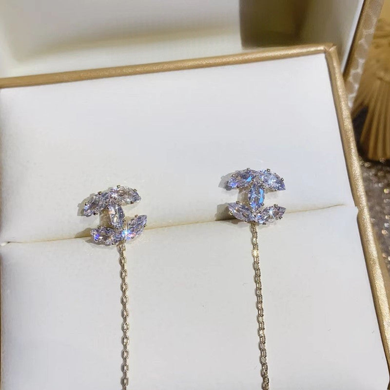 High-grade Refined Zircon Cross Shaped Female Compact Temperamental Sweet Earrings