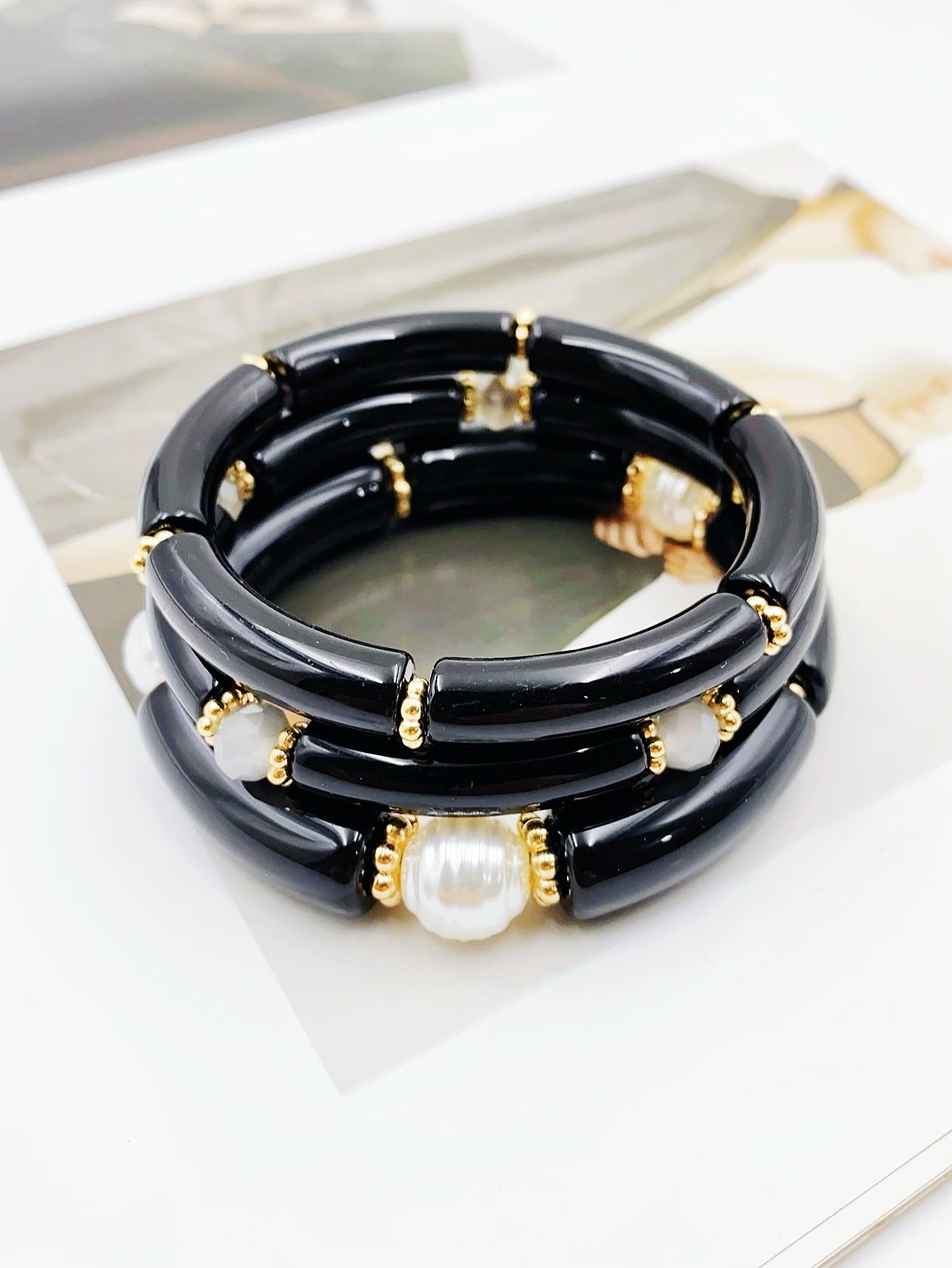 Fashion Simple Acrylic Beaded Ladies Elbow Bracelets