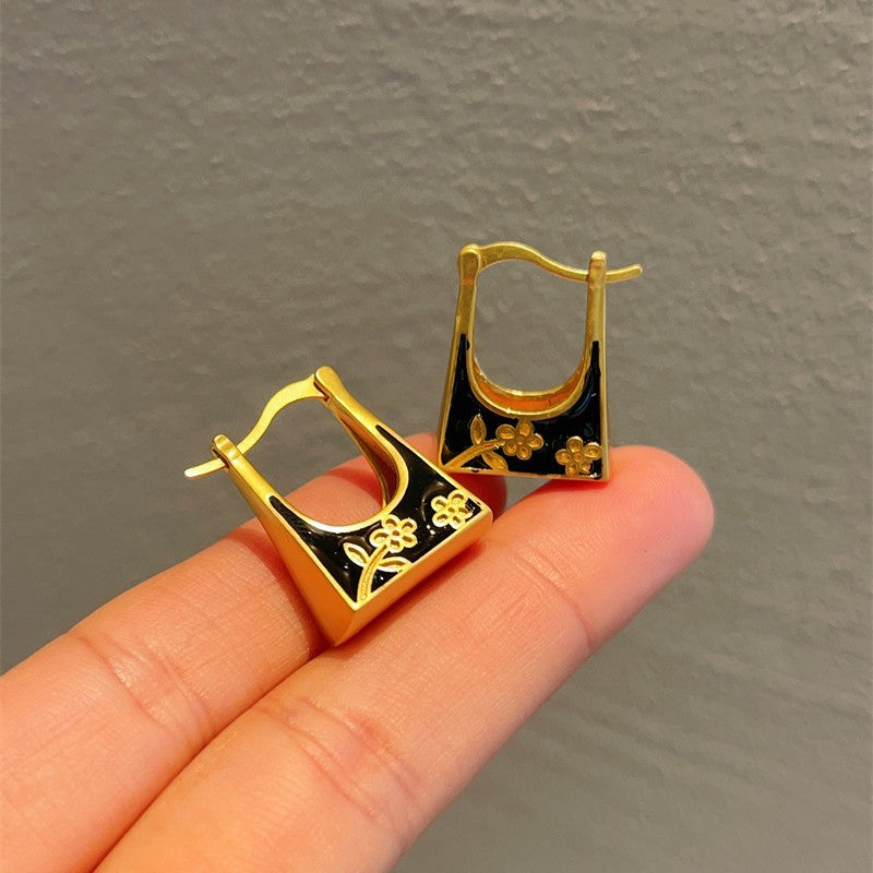 Cool Style Fashion Design Sense Ancient Gold Bag Clip Female Earrings
