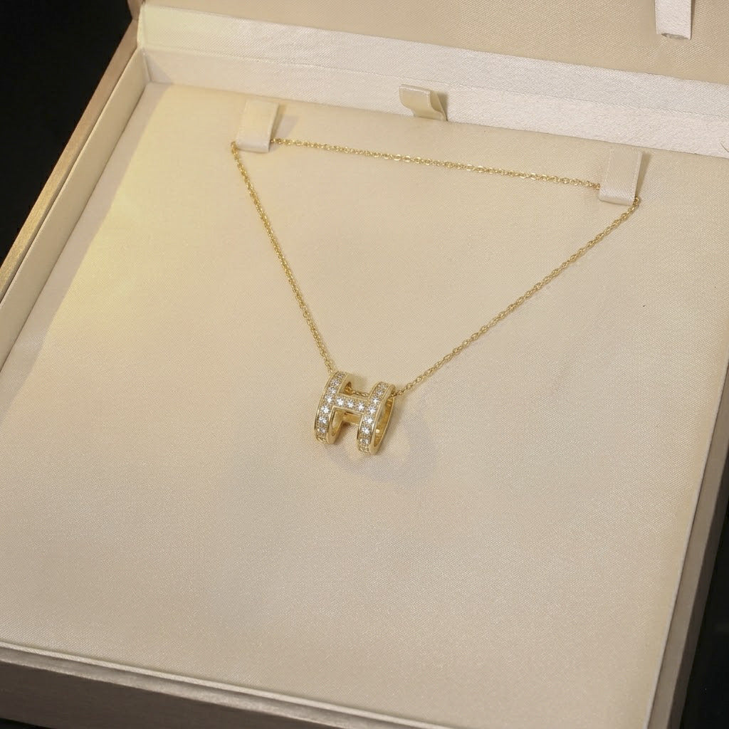 Women's Elegant Rainbow Fashion Star Moon Clavicle Necklaces