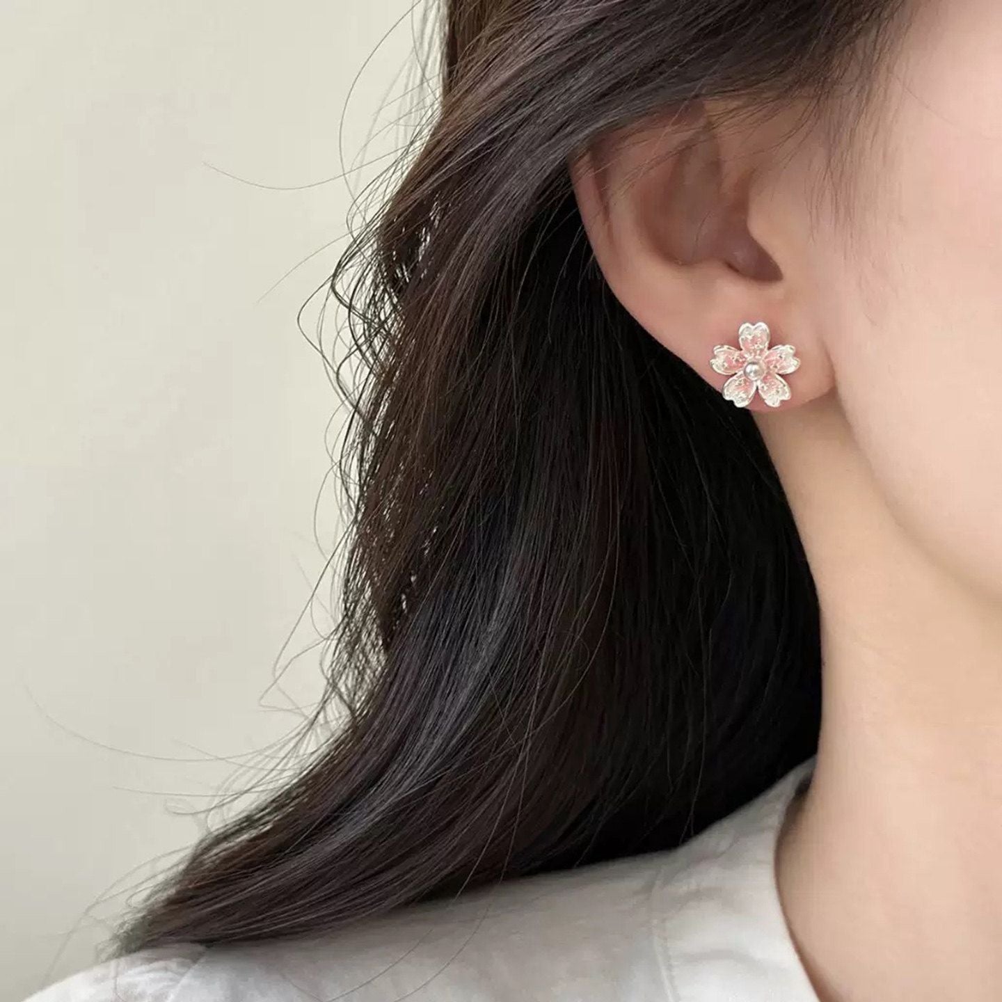 Women's Blossom Ear Cute Refreshing Design Flower Light Luxury High Stud Earrings