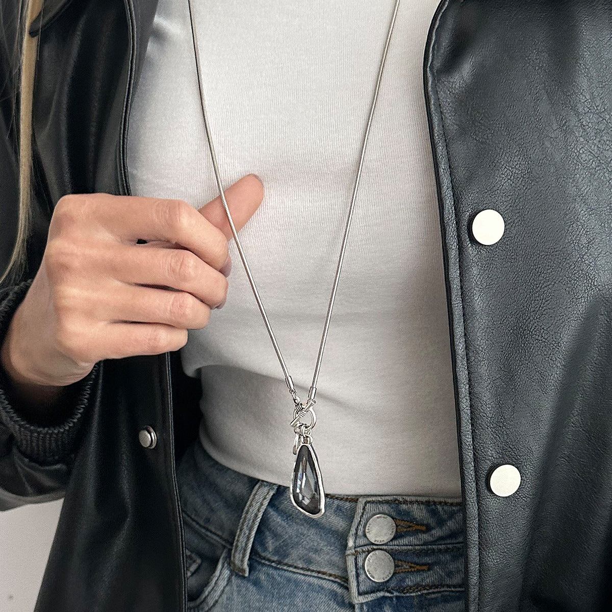 Design Sense Niche Diamond Geometric Creative Clasp Necklaces