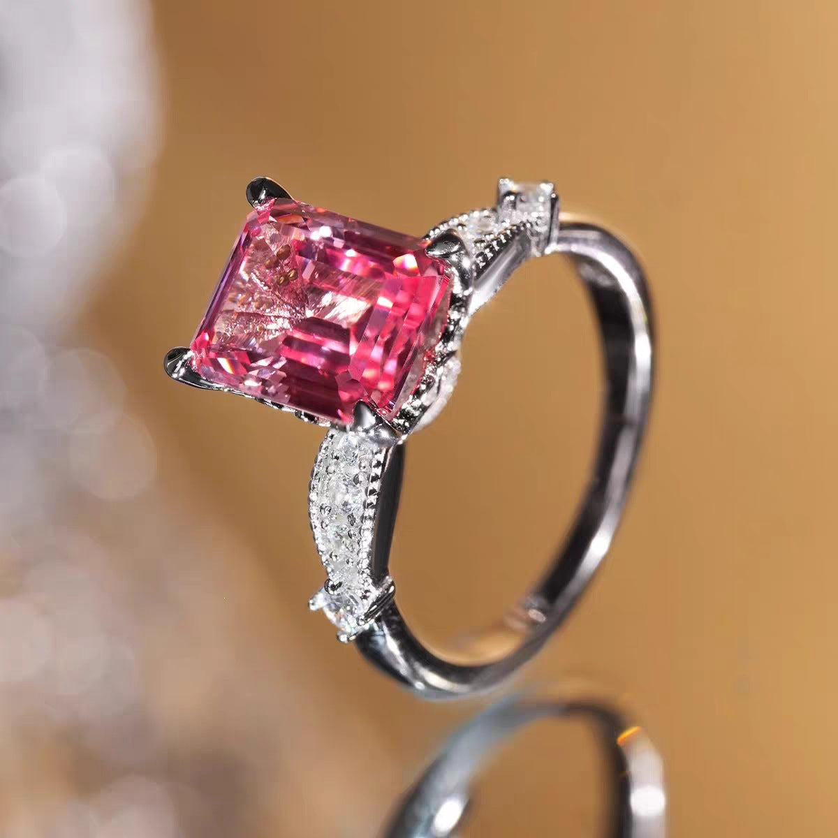 Women's Affordable Luxury Fashion Classic Rivaling The Brilliance Of An Ring