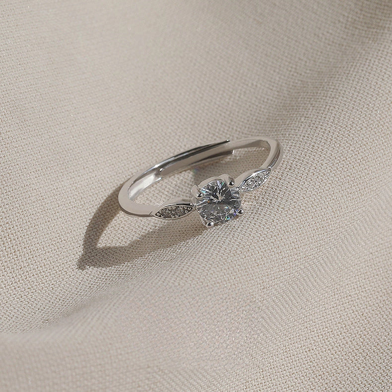 Women's Diamond Zircon Flash Simple High-grade Light Ring