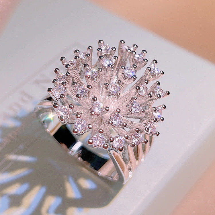 Women's Luxury Super Flash Zircon Hollow Out Snowflake Simple All Ring