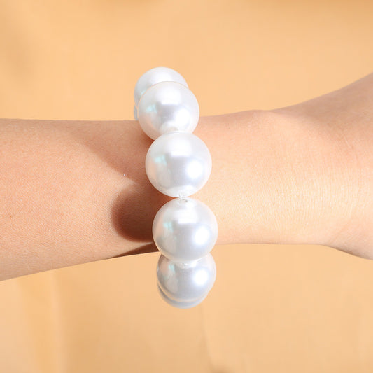Women's Oversized Pearl Large Particle Round Imitation Elegant Banquet Bracelets