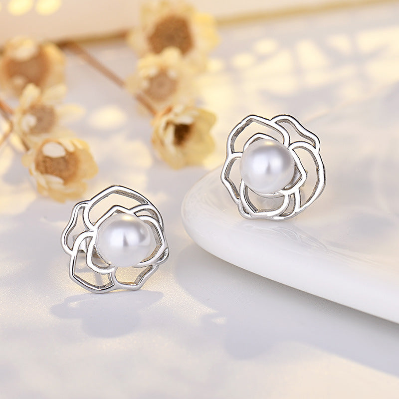 Simple Camellia Three-piece Set Sier Live Earrings